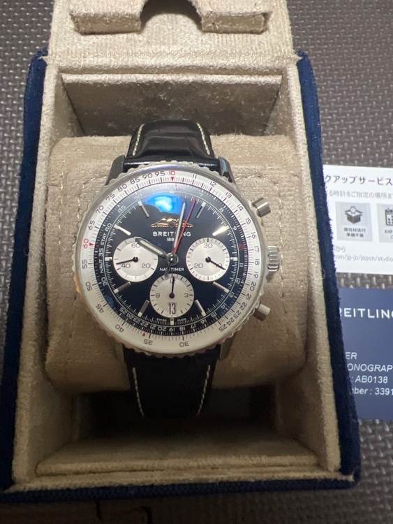 ブライトリング ナビタイマー （高級時計）の商品画像 - 査定依頼日：2025年10月13日 - 最高査定価格：650,000円