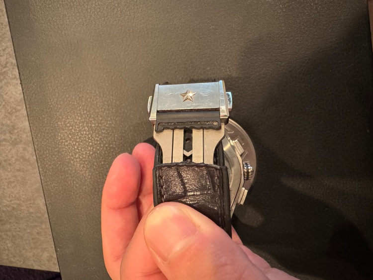 ゼニス エルプリメロ （高級時計）の商品画像 - 査定依頼日：2025年7月16日 - 最高査定価格：750,000円