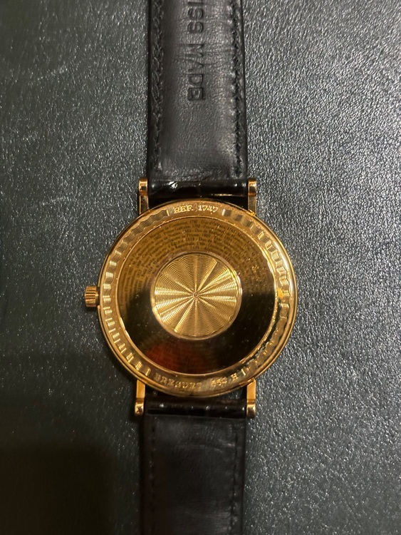 オーデマピゲ その他 174（高級時計）の商品画像 - 査定依頼日：2025年10月14日 - 最高査定価格：1,700,000円