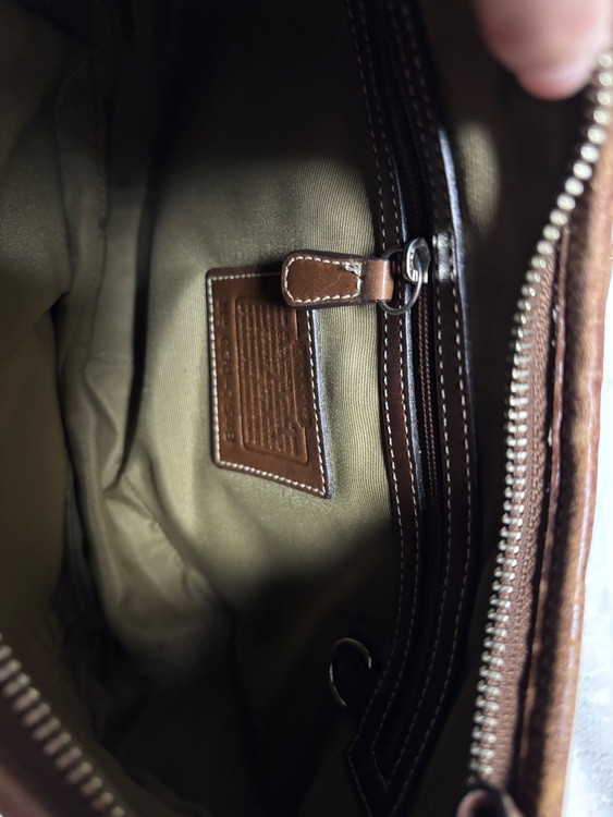 その他 コーチ （ブランドバッグ）の商品画像 - 査定依頼日：2025年11月22日 - 最高査定価格：2,000円