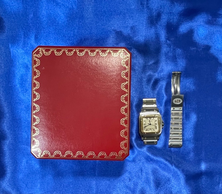 カルティエ サントス Quarts OR ET ACIER 187901 3578（高級時計）の商品画像 - 査定依頼日：2026年2月9日 - 最高査定価格：680,000円