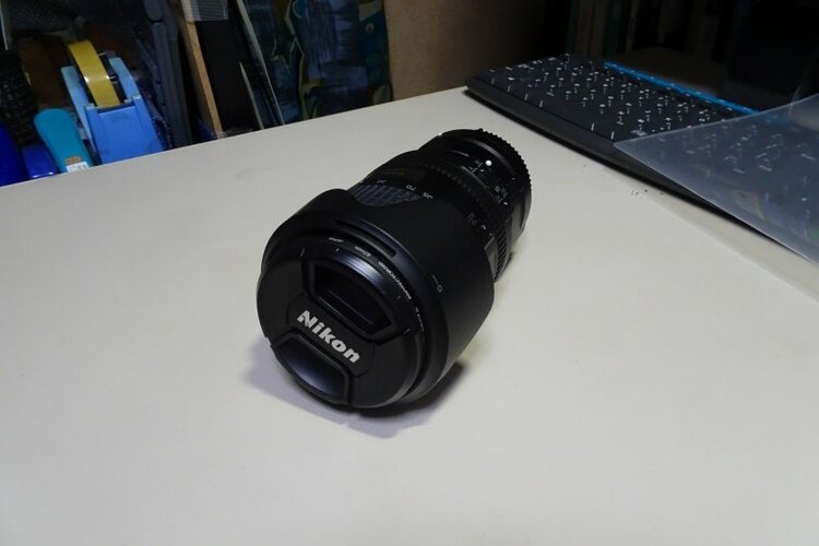 AF-SNIKKOR 18-300 1*3.5-6.3G ED（カメラ）の商品画像 - 査定依頼日：2026年8月1日 - 最高査定価格：30,000円