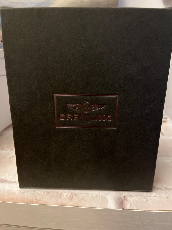 ブライトリング スーパーオーシャン A109B81prr（高級時計）の商品画像 - 査定依頼日：2025年10月31日 - 最高査定価格：400,000円