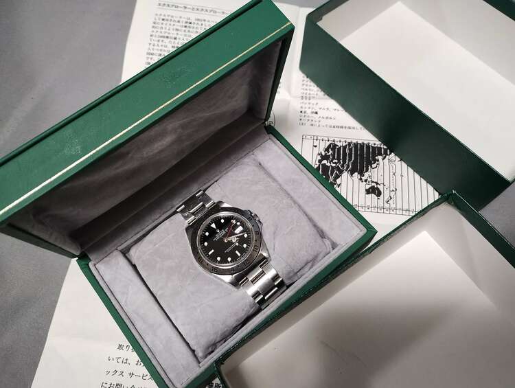 ロレックス エクスプローラー 16570（高級時計）の商品画像 - 査定依頼日：2025年2月6日 - 最高査定価格：1,000,000円