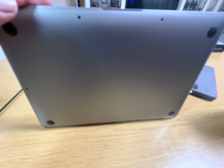 MacBook Air（PC・タブレット）の商品画像 - 査定依頼日：2026年5月11日 - 最高査定価格：18,100円