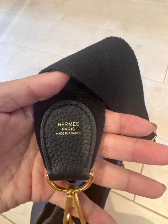 エルメス エブリン （ブランドバッグ）の商品画像 - 査定依頼日：2026年4月21日 - 最高査定価格：100,000円