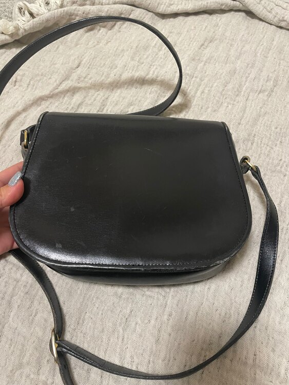 セリーヌ  （ブランドバッグ）の商品画像 - 査定依頼日：2025年3月25日 - 最高査定価格：20,000円