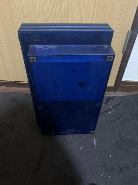 プレステ2（ゲーム機本体・ゲームソフト）の商品画像 - 査定依頼日：2025年1月19日 - 最高査定価格：5,000円