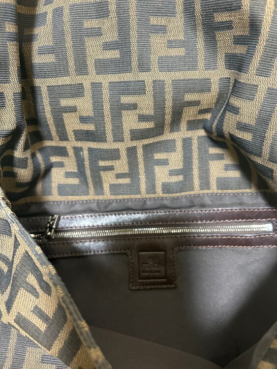 フェンディ ズッカ （ブランドバッグ）の商品画像 - 査定依頼日：2025年3月16日 - 最高査定価格：110,000円