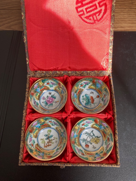 猪口（美術品・骨董品）の商品画像 - 査定依頼日：2026年1月14日 - 最高査定価格：2,000円