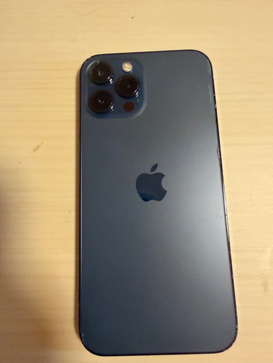 iPhone iPhone 12 Pro Max 256GB SIMフリー（スマホ）の商品画像 - 査定依頼日：2026年7月26日 - 最高査定価格：45,000円