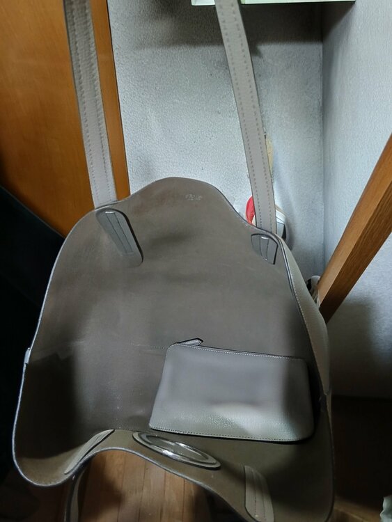 フェンディ  （ブランドバッグ）の商品画像 - 査定依頼日：2026年4月29日 - 最高査定価格：100,000円