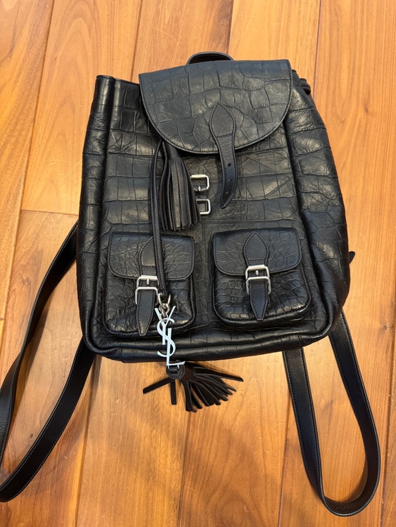 GNR421943・0216（ブランドバッグ）の商品画像 - 査定依頼日：2025年10月10日 - 最高査定価格：90,000円