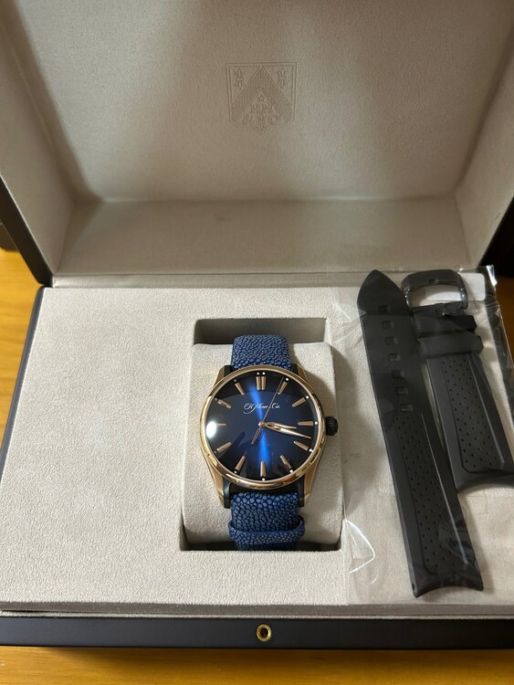 その他 H.モーザー 3200-090（高級時計）の商品画像 - 査定依頼日：2025年5月24日 - 最高査定価格：100,000円