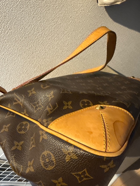 エストレーラMM（ブランドバッグ）の商品画像 - 査定依頼日：2025年9月8日 - 最高査定価格：40,000円