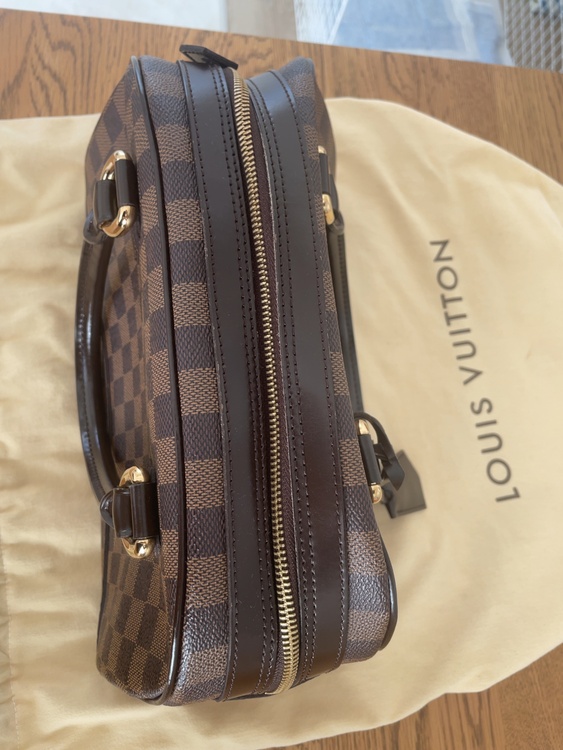 バック（ブランドバッグ）の商品画像 - 査定依頼日：2025年12月5日 - 最高査定価格：100,000円