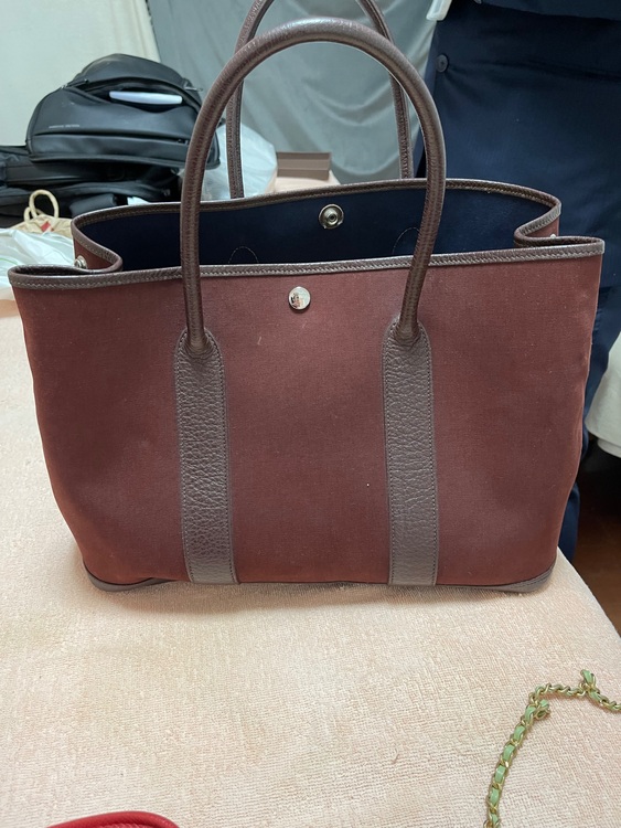 ガーデンパーティーpm（ブランドバッグ）の商品画像 - 査定依頼日：2025年7月29日 - 最高査定価格：150,000円