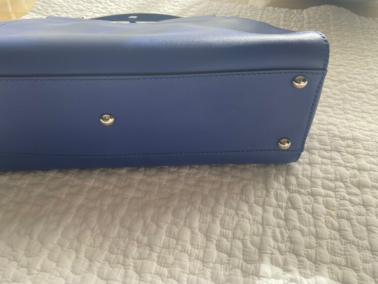 フェンディ  （ブランドバッグ）の商品画像 - 査定依頼日：2025年1月30日 - 最高査定価格：250,000円