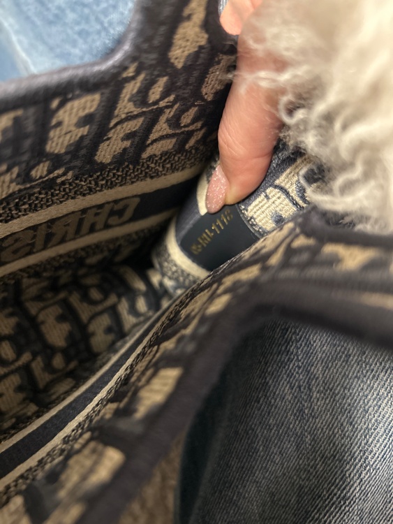 ディオール  （ブランドバッグ）の商品画像 - 査定依頼日：2026年2月9日 - 最高査定価格：110,000円