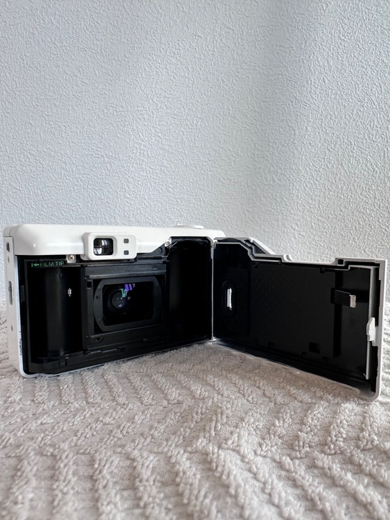 NATURA CLASSICA WHITE（カメラ）の商品画像 - 査定依頼日：2026年3月17日 - 最高査定価格：56,000円