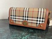 その他 バーバリー （ブランドバッグ）の商品画像 - 査定依頼日：2024年9月29日 - 最高査定価格：40,000円