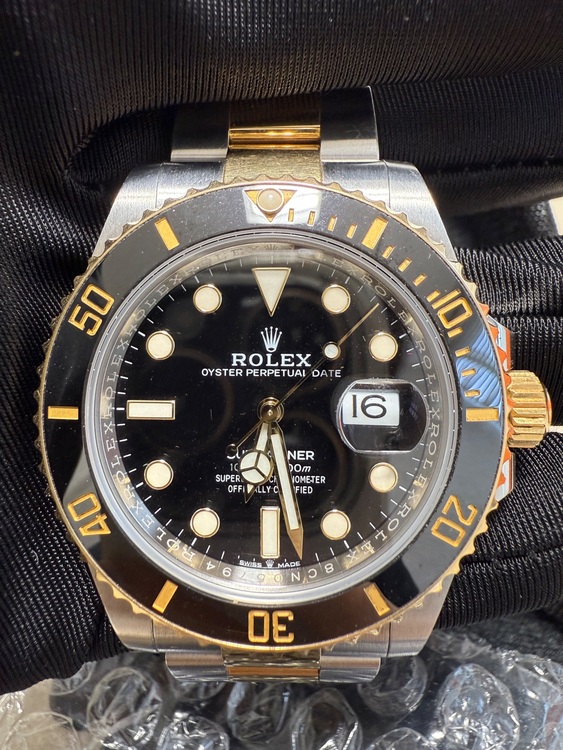 126613LN（高級時計）の商品画像 - 査定依頼日：2025年9月30日 - 最高査定価格：2,330,000円