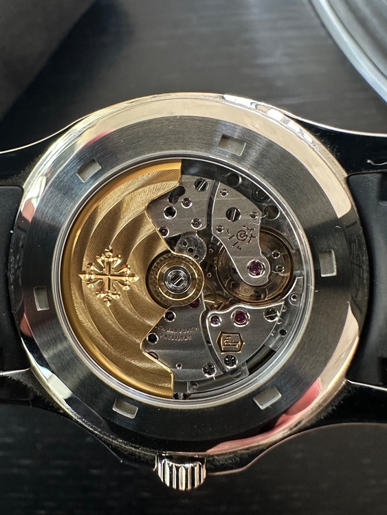 パテックフィリップ アクアノート （高級時計）の商品画像 - 査定依頼日：2026年1月13日 - 最高査定価格：8,800,000円