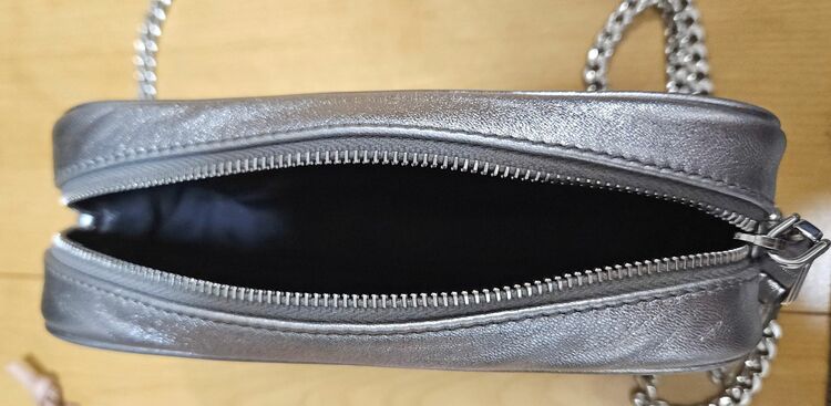 ショルダーバッグ（ブランドバッグ）の商品画像 - 査定依頼日：2025年9月26日 - 最高査定価格：70,000円