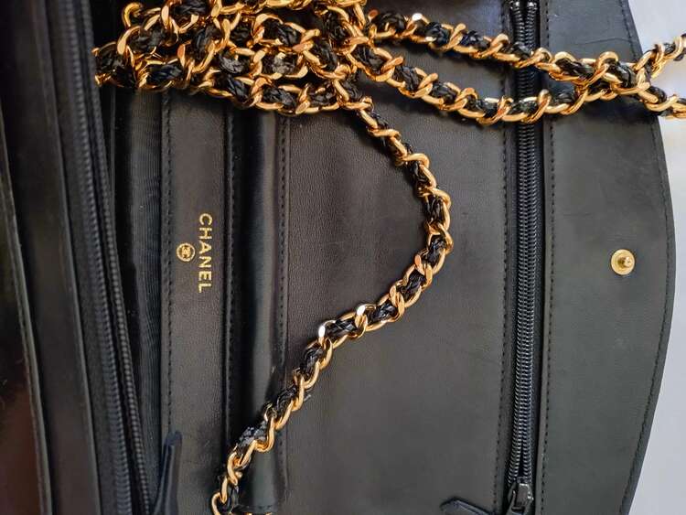 シャネル カンボンライン （ブランドバッグ）の商品画像 - 査定依頼日：2025年3月2日 - 最高査定価格：40,000円