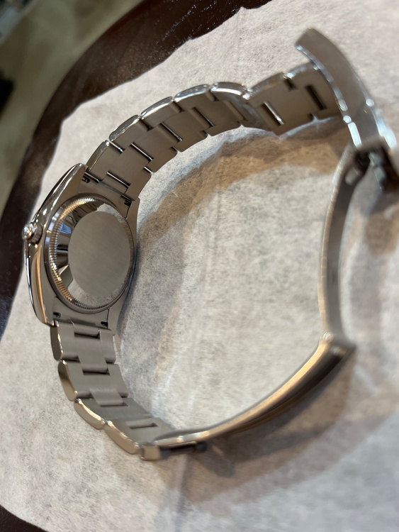 ロレックス エアキング M11423（高級時計）の商品画像 - 査定依頼日：2025年12月6日 - 最高査定価格：845,000円