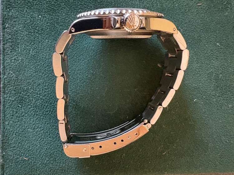 ロレックス サブマリーナー 14060（高級時計）の商品画像 - 査定依頼日：2025年6月19日 - 最高査定価格：1,300,000円