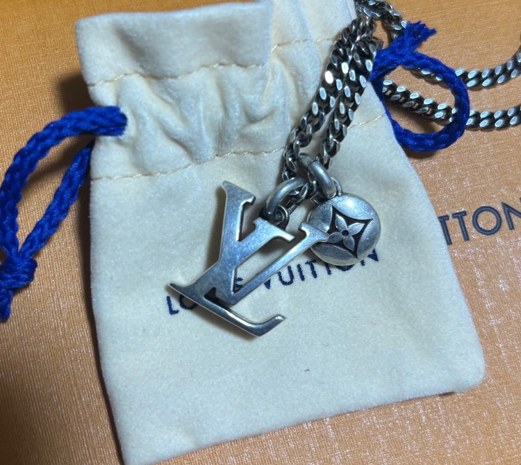 ペンダント・LV セーラー　M03188（金・貴金属）の商品画像 - 査定依頼日：2026年3月1日 - 最高査定価格：40,000円