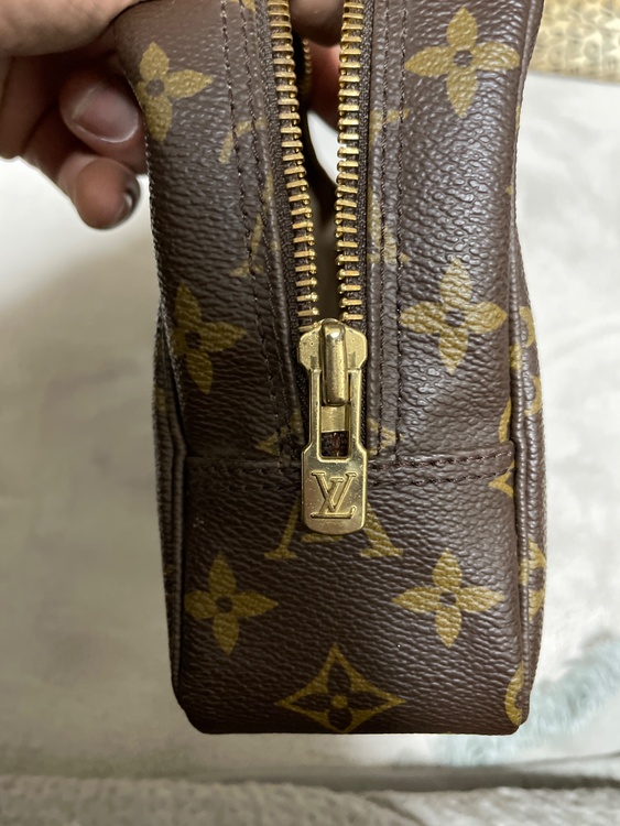 ルイヴィトン モノグラム （ブランドバッグ）の商品画像 - 査定依頼日：2026年4月10日 - 最高査定価格：35,000円