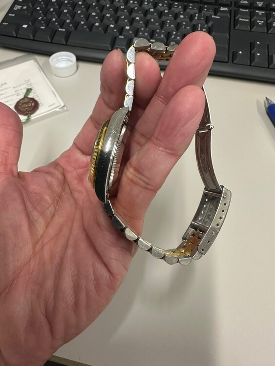 ロレックス デイトジャスト 68273（高級時計）の商品画像 - 査定依頼日：2025年5月9日 - 最高査定価格：850,000円