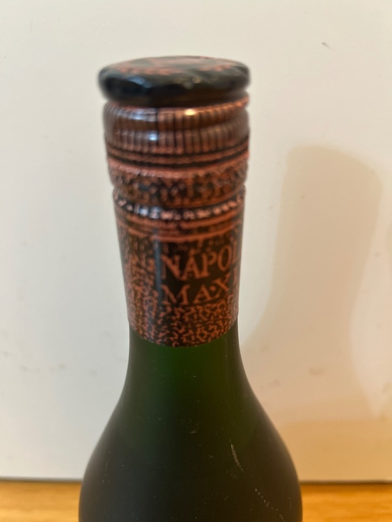 ナポレオン（お酒）の商品画像 - 査定依頼日：2025年11月13日 - 最高査定価格：50円