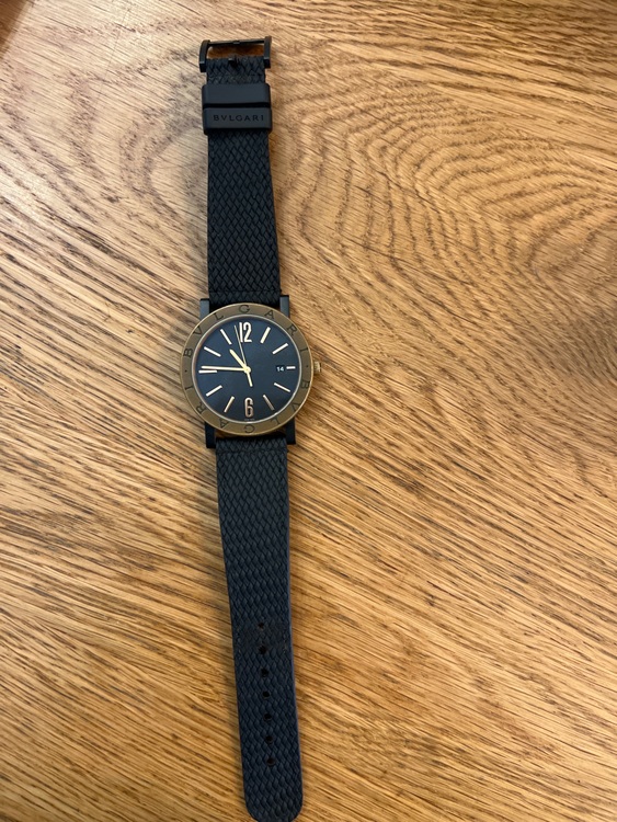 ブルガリ ブルガリブルガリ 10293（高級時計）の商品画像 - 査定依頼日：2025年10月15日 - 最高査定価格：350,000円