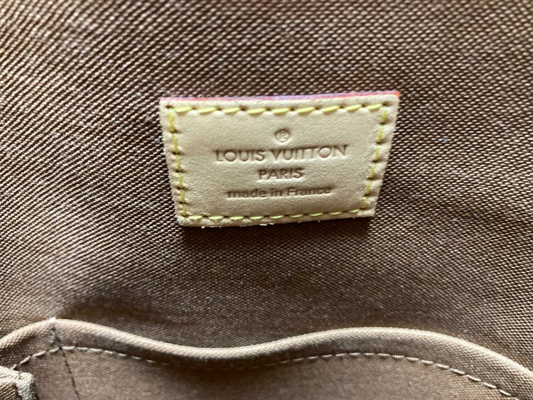 ルイヴィトン　カバボブール（ブランドバッグ）の商品画像 - 査定依頼日：2025年3月3日 - 最高査定価格：110,000円