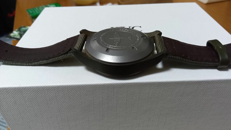 IWC パイロットウォッチ IW38790（高級時計）の商品画像 - 査定依頼日：2025年12月4日 - 最高査定価格：620,000円