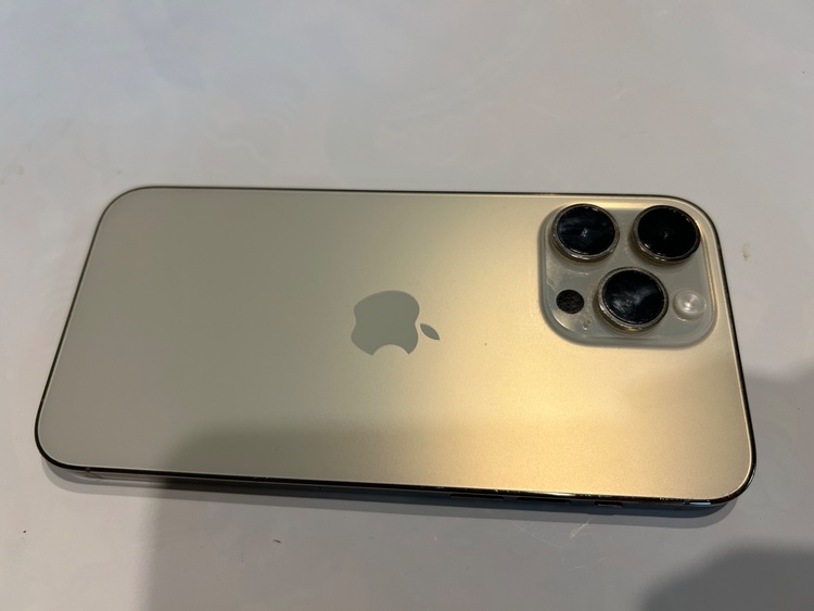 iPhone 14 Pro Max 128GB SIMフリー（スマホ）の商品画像 - 査定依頼日：2026年2月9日 - 最高査定価格：75,000円