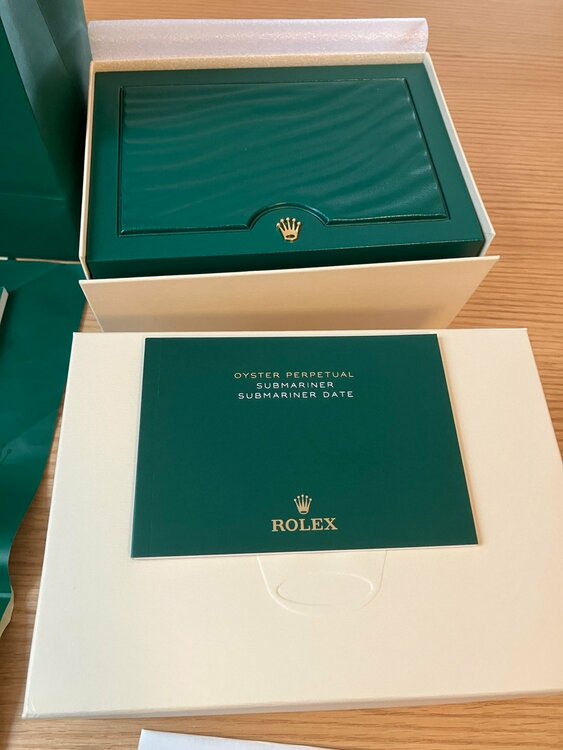 ロレックス サブマリーナー （高級時計）の商品画像 - 査定依頼日：2026年3月15日 - 最高査定価格：2,300,000円