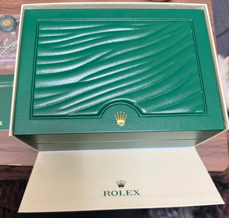 オイスターパーペチュアルデイトジャスト36（高級時計）の商品画像 - 査定依頼日：2026年1月15日 - 最高査定価格：1,650,000円