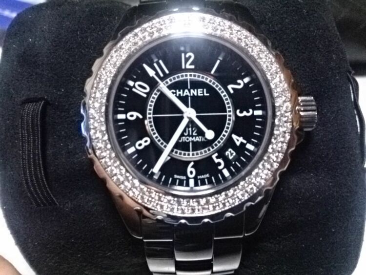 シャネル J12 （高級時計）の商品画像 - 査定依頼日：2025年8月17日 - 最高査定価格：450,000円