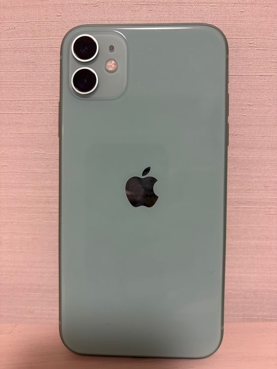iPhone iPhone11 64GB SIMフリー（スマホ）の商品画像 - 査定依頼日：2026年9月11日 - 最高査定価格：17,000円