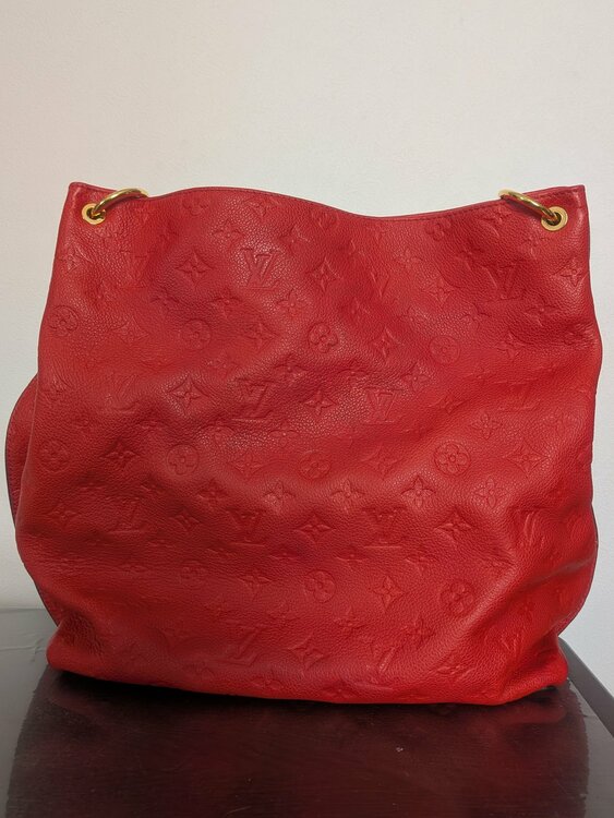 アンプラント メティス（ブランドバッグ）の商品画像 - 査定依頼日：2026年1月16日 - 最高査定価格：100,000円