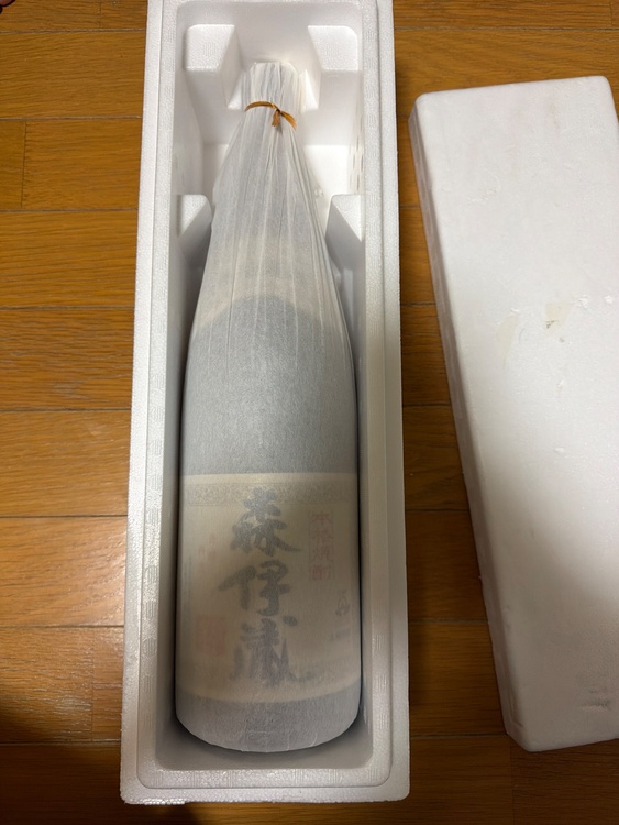 焼酎 森伊蔵（お酒）の商品画像 - 査定依頼日：2026年9月15日 - 最高査定価格：12,300円