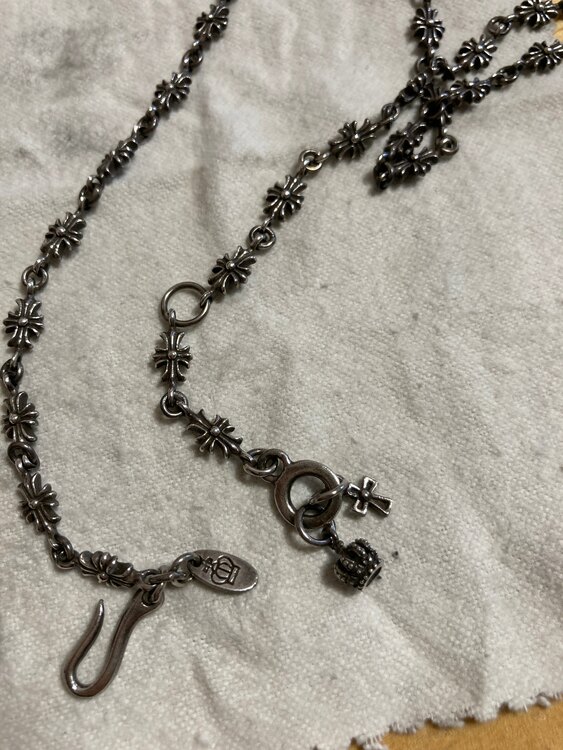 ジャスティンデイビス ネックレス（金・貴金属）の商品画像 - 査定依頼日：2024年4月9日 - 最高査定価格：5,000円