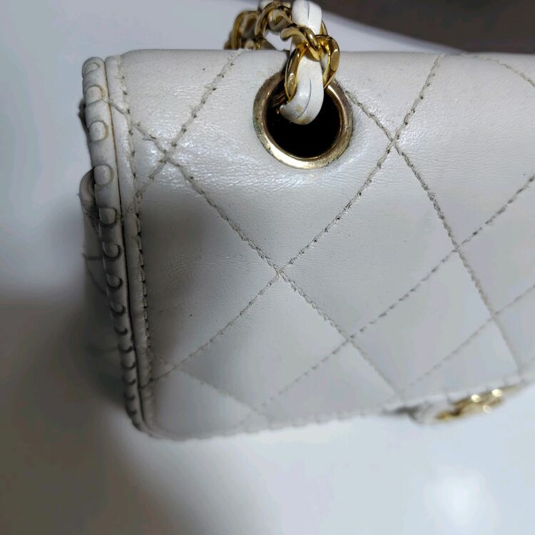 CHANEL　マトラッセ　ショルダーバッグ（ブランドバッグ）の商品画像 - 査定依頼日：2025年11月7日 - 最高査定価格：260,000円