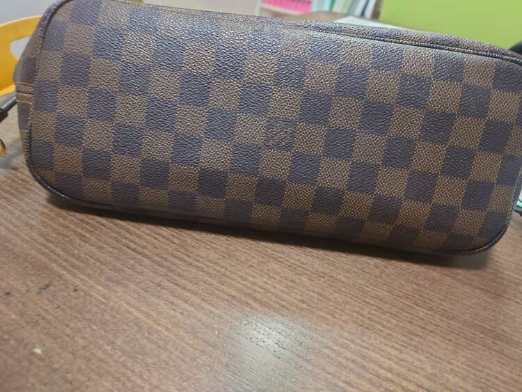ルイヴィトン ダミエ （ブランドバッグ）の商品画像 - 査定依頼日：2024年12月29日 - 最高査定価格：70,000円