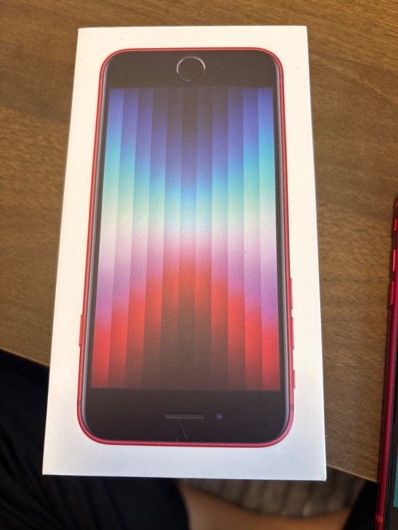 iPhone SE (第 2 世代) 64GB Softbank（スマホ）の商品画像 - 査定依頼日：2026年4月23日 - 最高査定価格：10,000円