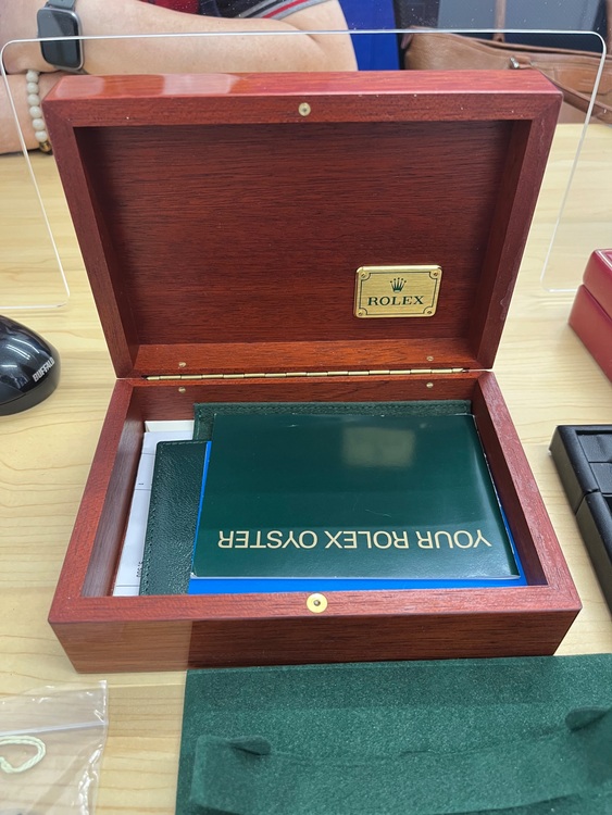 ロレックス デイトナ 11652（高級時計）の商品画像 - 査定依頼日：2025年9月11日 - 最高査定価格：2,500,000円